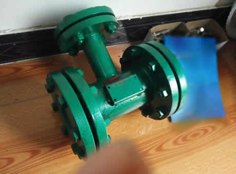汽液两相流液位自动疏水调节器